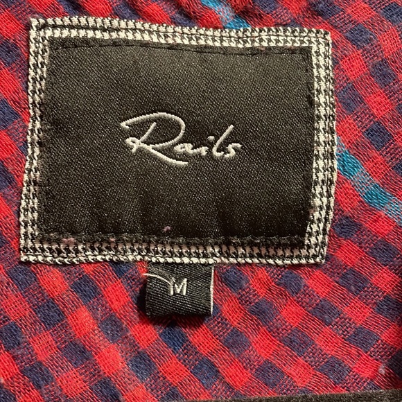 Rails women’s plaid button down size m - Picture 2 of 2